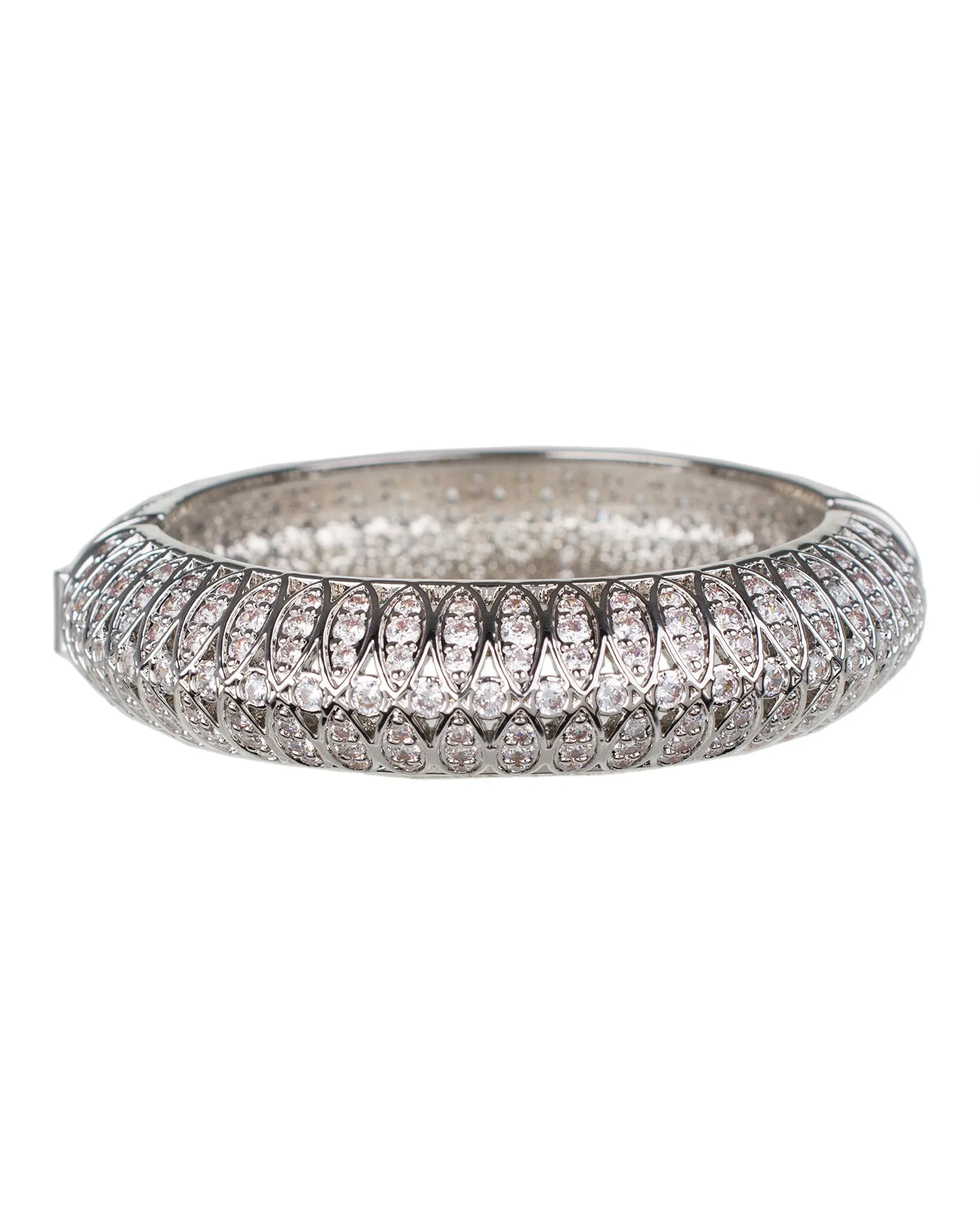 Vintage Design Bangle Bracelet