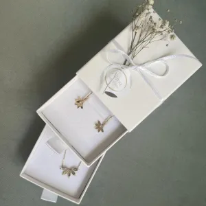 Whispers of Nature Gold Necklace and earrings