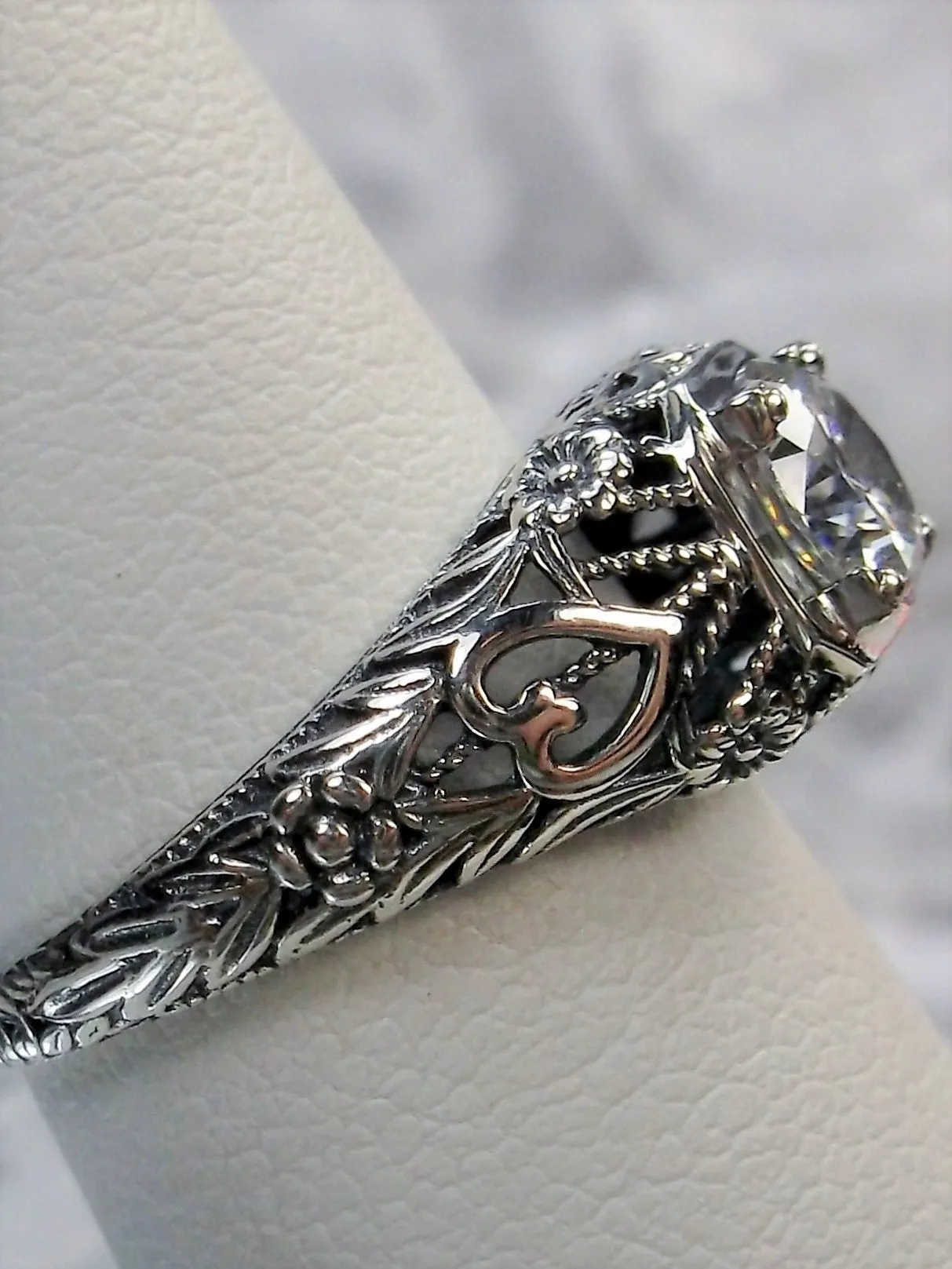White CZ Ring, Romantic Wedding Valentine Ring #D211
