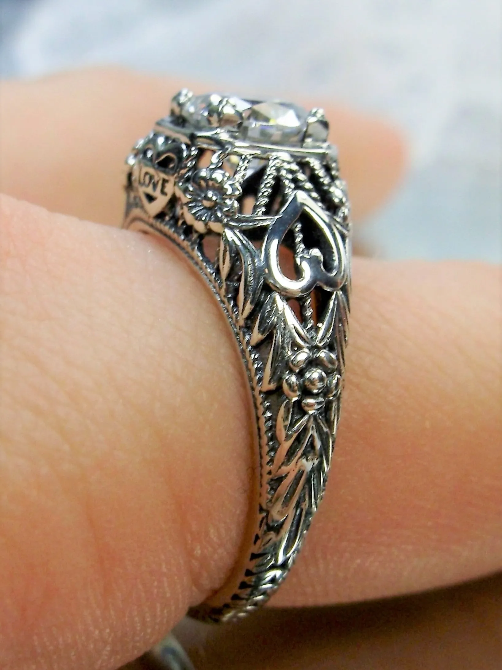 White CZ Ring, Romantic Wedding Valentine Ring #D211