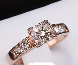 Zirconia Diamond Forever Wedding Rings anel 18K Gold Plated Solitaire Rhinestones Lovers Ring Jewelry For Women Bijoux R051
